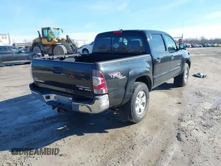 2009 Toyota Tacoma PreRunner with VIN 3TMJU62N99M074807, listed as a IAAI auction lot 41664211 with 230,481 mi miles. Bid and sale history available at carsss.com. Image 4.
