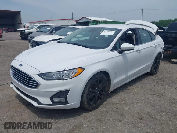 2020 Ford Fusion SE with VIN 3FA6P0HD9LR226500, listed as a IAAI auction lot 42296526 with 48,468 mi miles and . Bid and sale history available at DreamBid. Image 2.