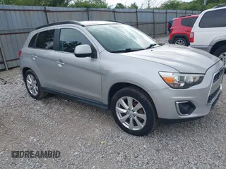 2014 Mitsubishi Outlander SE z VIN 4A4AR4AU3EE015890, wystawiony jako IAAI lot #42360762 z przebiegiem 232 327 mil mil oraz . Historia ofert i sprzedaży dostępna na DreamBid. Obrazek 1.