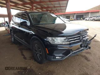 2018 Volkswagen Tiguan SEL z VIN 3VV3B7AX1JM036551, wystawiony jako IAAI lot #42170151 z przebiegiem 97 506 mil mil oraz . Historia ofert i sprzedaży dostępna na DreamBid. Obrazek 1.