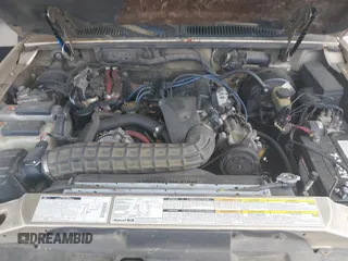 2000 Ford Explorer with VIN 1FMZU63X4YZC07906, listed as a IAAI auction lot 42190930 with 240,829 mi miles and . Bid and sale history available at DreamBid. Image 10.