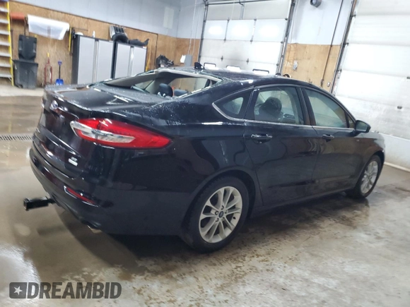 2020 Ford Fusion SE with VIN 3FA6P0HD2LR179956, listed as a Copart auction lot 53615335 with 42,043 mi miles and Salvage Title. Bid and sale history available at carsss.com. Image 3.