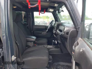 2016 Jeep Wrangler Unlimited Sport с VIN 1C4BJWDG3GL308546, выставлен на аукционе IAAI как лот 42384327 с пробегом 77 801 миль миль и . История ставок и продаж доступна на DreamBid. Изображение 5.