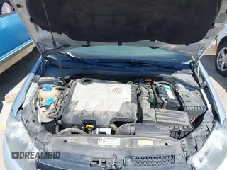 2014 Volkswagen Jetta TDI w/Sunroof & Nav с VIN 3VWPL7AJ8EM608162, выставлен на аукционе IAAI как лот 42516807 с пробегом 173 798 миль миль и . История ставок и продаж доступна на DreamBid. Изображение 10.