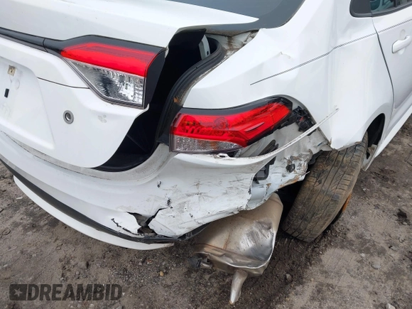 2020 Toyota Corolla L with VIN 5YFDPRAEXLP106963, listed as a IAAI auction lot 41343163 with 62,586 mi miles and . Bid and sale history available at DreamBid. Image 6.