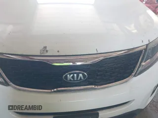2015 Kia Sorento LX with VIN 5XYKTCA64FG607865, listed as a IAAI auction lot 42599348 with 138,100 mi miles and . Bid and sale history available at DreamBid. Image 6.