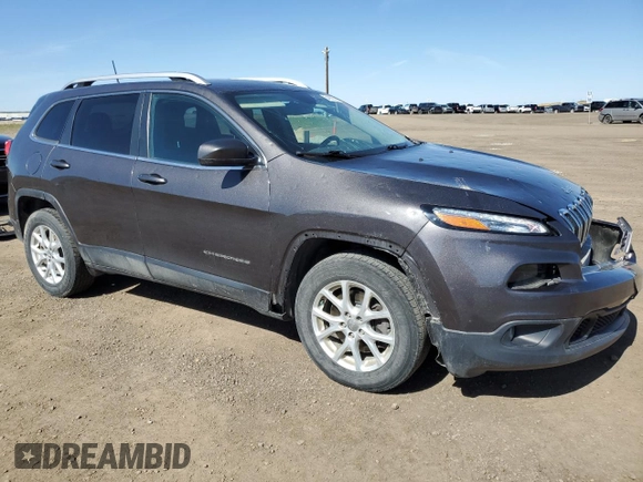 2017 Jeep Cherokee Latitude with VIN 1C4PJMCS6HD224703, listed as a Copart auction lot 54923395 with 154,006 mi miles and Salvage Title. Bid and sale history available at carsss.com. Image 4.