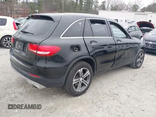 2016 Mercedes-Benz GLC with VIN WDC0G4JB6GF089397, listed as a IAAI auction lot 41505988 with 182,447 mi miles. Bid and sale history available at carsss.com. Image 4.