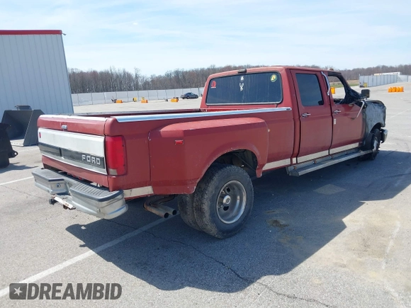 1993 Ford F-350 with VIN 2FTJW35G7PCA98554, listed as a IAAI auction lot 41909172 with Not provided miles and . Bid and sale history available at DreamBid. Image 4.