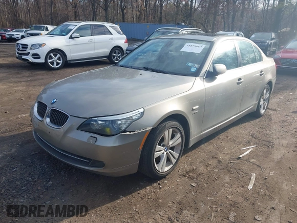 2010 BMW 5 Series 528i xDrive with VIN WBANV1C50AC157738, listed as a IAAI auction lot 41879863 with 170,826 mi miles and . Bid and sale history available at carsss.com. Image 2.