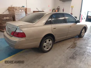 2004 Toyota Avalon XL z VIN 4T1BF28B34U366361, wystawiony jako IAAI lot #42219572 z przebiegiem 231 782 mil mil oraz . Historia ofert i sprzedaży dostępna na DreamBid. Obrazek 4.
