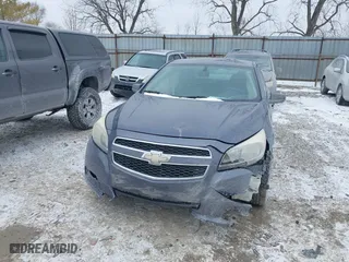 2013 Chevrolet Malibu LS with VIN 1G11B5SA5DF320945, listed as a IAAI auction lot 41620721 with 196,568 mi miles. Bid and sale history available at carsss.com. Image 6.