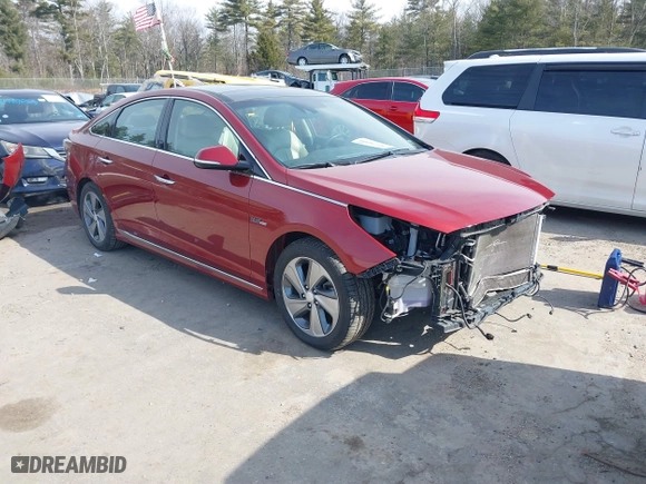 2017 Hyundai Sonata Hybrid Limited with VIN KMHE34L34HA069592, listed as a IAAI auction lot 41776804 with 139,513 mi miles. Bid and sale history available at carsss.com. Image 1.