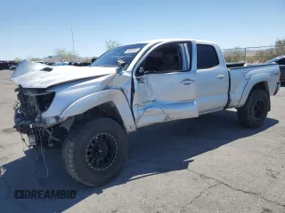2007 Toyota Tacoma PreRunner z VIN 5TEKU72N47Z457192, wystawiony jako Copart lot #55902645 z przebiegiem 197 737 mil mil oraz Szkoda całkowita • Salvage title. Historia ofert i sprzedaży dostępna na DreamBid. Obrazek 1.