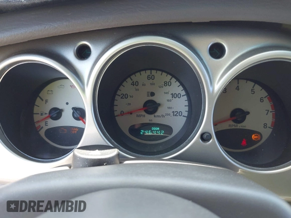 2001 Chrysler PT Cruiser z VIN 3C4FY4BB11T619820, wystawiony jako IAAI lot #42330201 z przebiegiem 246 442 mil mil oraz . Historia ofert i sprzedaży dostępna na DreamBid. Obrazek 7.
