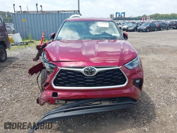 2021 Toyota Highlander L with VIN 5TDBZRBH8MS529396, listed as a IAAI auction lot 42708605 with 49,455 mi miles and . Bid and sale history available at DreamBid. Image 13.