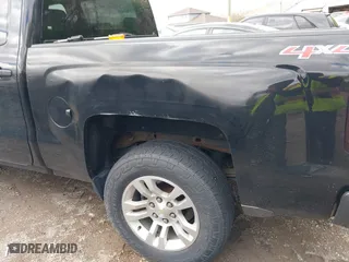 2014 Chevrolet Silverado 1500 LT with VIN 3GCUKREC9EG552568, listed as a IAAI auction lot 42088603 with 278,631 mi miles. Bid and sale history available at carsss.com. Image 6.