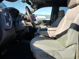 2019 GMC Sierra 1500 SLE z VIN 1GTU9BED0KZ400802, wystawiony jako Copart lot #41779505 z przebiegiem 145 627 mil mil oraz Szkoda całkowita • Salvage title. Historia ofert i sprzedaży dostępna na DreamBid. Obrazek 7.