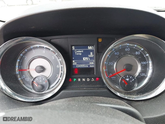 2013 Chrysler Town & Country Touring with VIN 2C4RC1BG7DR525986, listed as a IAAI auction lot 41920947 with 134,999 mi miles. Bid and sale history available at carsss.com. Image 7.