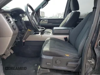 2017 Ford Expedition XLT z VIN 1FMJU1JT7HEA68720, wystawiony jako Copart lot #53541625 z przebiegiem 121 957 mil mil oraz Szkody całkowita. Historia ofert i sprzedaży dostępna na DreamBid. Obrazek 7.