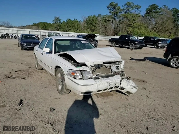 2009 Mercury Grand Marquis LS with VIN 2MEHM75V49X632193, listed as a Copart auction lot 44334585 with 71,276 mi miles and Salvage Title. Bid and sale history available at carsss.com. Image 11.