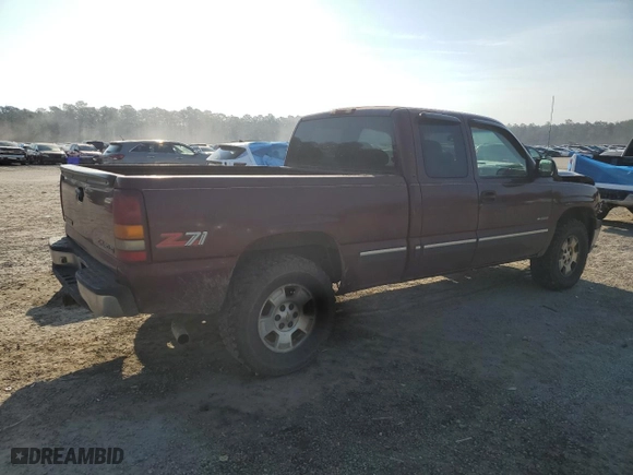 1999 Chevrolet Silverado 1500 LT with VIN 1GCEK19T9XE249669, listed as a Copart auction lot 43939125 with 0 mi miles and Salvage Title. Bid and sale history available at carsss.com. Image 3.