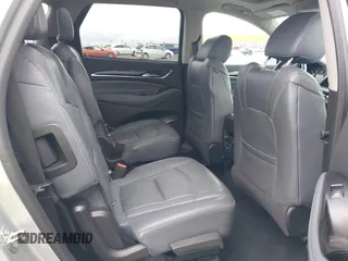 2018 Buick Enclave Essence with VIN 5GAEVAKWXJJ135997, listed as a IAAI auction lot 41901690 with 93,568 mi miles and . Bid and sale history available at carsss.com. Image 8.