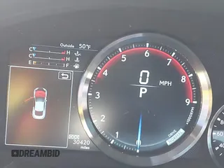2015 Lexus RC F with VIN JTHHP5BC9F5001063, listed as a IAAI auction lot 41318608 with 30,420 mi miles. Bid and sale history available at carsss.com. Image 16.