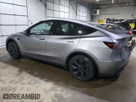 2024 Tesla Model Y Long Range with VIN 7SAYGDEE3RA293367, listed as a Copart auction lot 88109015 with 16,109 mi miles and Salvage Title. Bid and sale history available at DreamBid. Image 2.