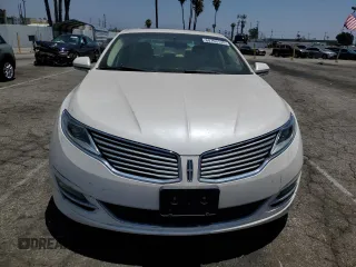 2015 Lincoln MKZ Hybrid with VIN 3LN6L2LU0FR603241, listed as a Copart auction lot 60703135 with 92,181 mi miles and Clean title. Bid and sale history available at DreamBid. Image 5.