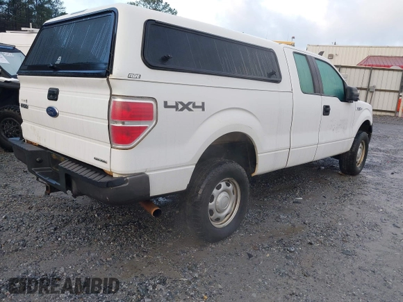 2013 Ford F-150 XL with VIN 1FTFX1EF9DFB87766, listed as a IAAI auction lot 40963973 with 195,796 mi miles. Bid and sale history available at carsss.com. Image 4.