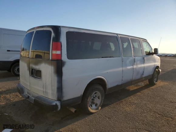2012 Chevrolet Express Passenger 1LT with VIN 1GAZG1FA9C1195838, listed as a Copart auction lot 47020615 with 0 mi miles and Salvage Title. Bid and sale history available at carsss.com. Image 3.