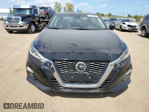 2019 Nissan Altima 2.5 Platinum with VIN 1N4BL4FW9KC130837, listed as a Copart auction lot 67241884 with 36,300 mi miles and Salvage Title. Bid and sale history available at carsss.com. Image 5.