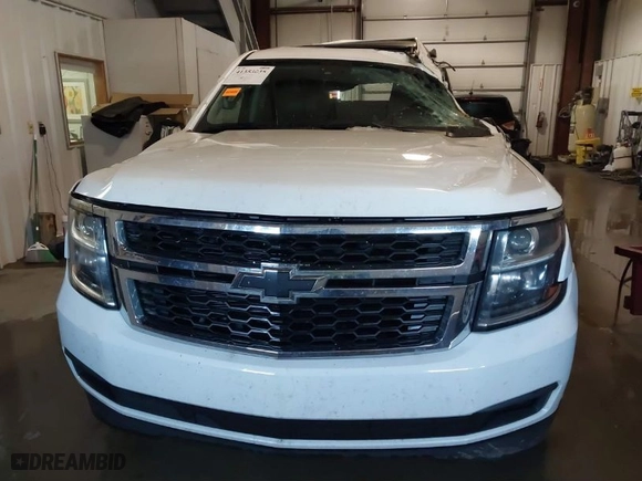 2017 Chevrolet Suburban LT with VIN 1GNSKHKCXHR328405, listed as a IAAI auction lot 41353035 with NaN miles. Bid and sale history available at carsss.com. Image 12.