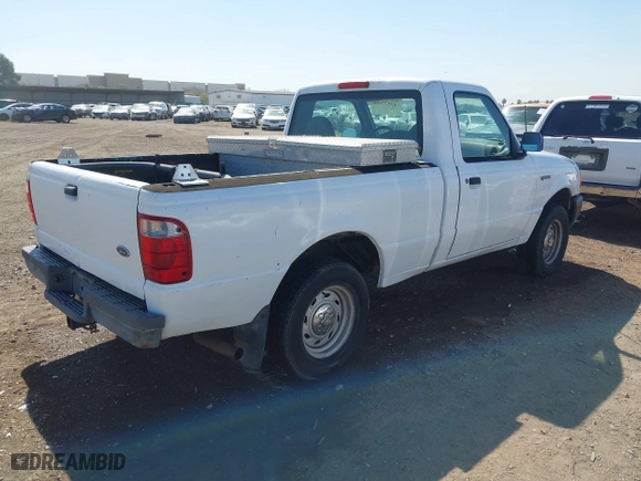 2002 Ford Ranger XL with VIN 1FTYR10D92PB51236, listed as a IAAI auction lot 42027998 with 160,496 mi miles. Bid and sale history available at carsss.com. Image 4.