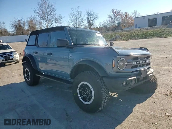 2022 Ford Bronco with VIN 1FMDE5DH5NLA97519, listed as a Copart auction lot 81093884 with 32,166 mi miles and Salvage Title. Bid and sale history available at DreamBid. Image 10.