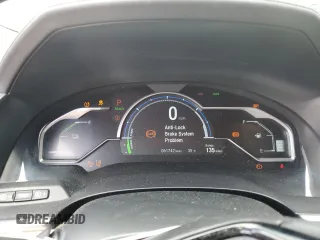 2018 Honda Clarity Plug-In Hybrid Touring with VIN JHMZC5F33JC800285, listed as a Copart auction lot 67211884 with 61,742 mi miles and Clean Title. Bid and sale history available at carsss.com. Image 9.