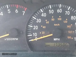 2002 Toyota Tundra SR5 with VIN 5TBRN34162S270601, listed as a IAAI auction lot 41885500 with 173,506 mi miles. Bid and sale history available at carsss.com. Image 15.