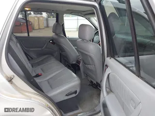 2003 Mercedes-Benz M-Class with VIN 4JGAB75E33A378920, listed as a IAAI auction lot 41914065 with 232,968 mi miles. Bid and sale history available at carsss.com. Image 8.