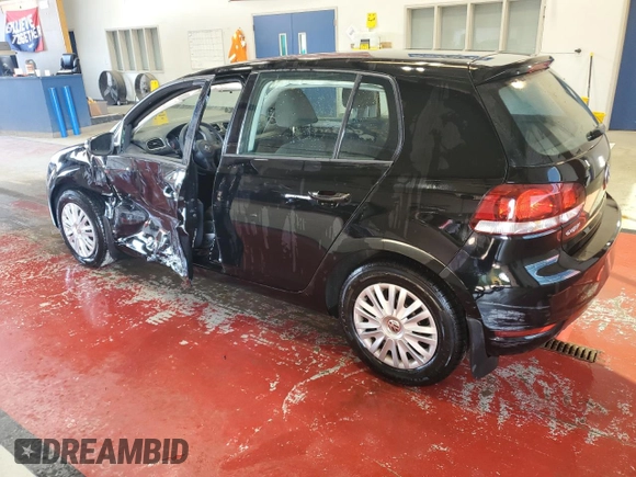 2011 Volkswagen Golf с VIN WVWDB7AJ0BW180480, выставлен на аукционе Copart как лот 53612765 с пробегом 52 836 миль миль и Списание • Salvage title. История ставок и продаж доступна на DreamBid. Изображение 2.