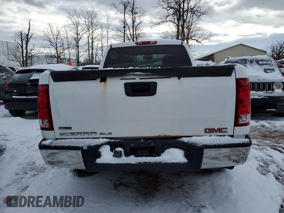 2010 GMC Sierra 1500 SLE z VIN 1GTSKVE36AZ149335, wystawiony jako Copart lot #86621964 z przebiegiem 83 381 mil mil oraz Czysty tytuł • Clean title. Historia ofert i sprzedaży dostępna na DreamBid. Obrazek 6.