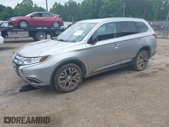 2018 Mitsubishi Outlander SE с VIN JA4AD3A35JZ007942, выставлен на аукционе IAAI как лот 42275943 с пробегом 167 550 миль миль и . История ставок и продаж доступна на DreamBid. Изображение 17.