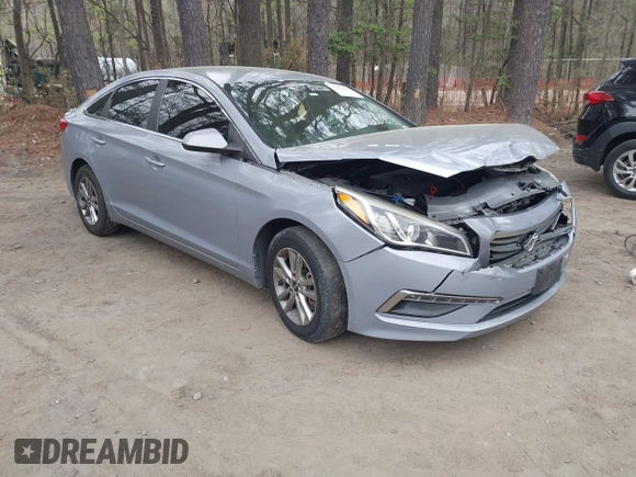 2015 Hyundai Sonata SE with VIN 5NPE24AF6FH160079, listed as a IAAI auction lot 41952638 with 164,497 mi miles and . Bid and sale history available at DreamBid. Image 1.