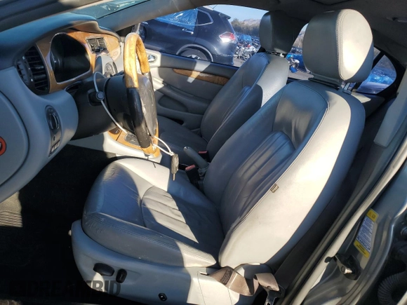 2004 Jaguar X-Type with VIN SAJEA51C74WD70684, listed as a Copart auction lot 46536395 with 155,184 mi miles and Salvage Title. Bid and sale history available at carsss.com. Image 7.