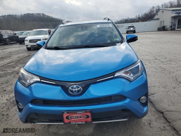 2017 Toyota RAV4 Hybrid XLE with VIN JTMRJREV1HD078840, listed as a Copart auction lot 46662445 with 102,115 mi miles and Salvage Title. Bid and sale history available at carsss.com. Image 5.