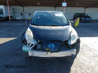 2015 Nissan LEAF S z VIN 1N4AZ0CP7FC321257, wystawiony jako IAAI lot #40806310 z przebiegiem 61 443 mil mil oraz . Historia ofert i sprzedaży dostępna na DreamBid. Obrazek 6.