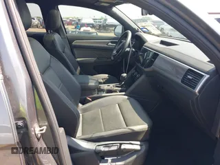 2022 Volkswagen Atlas SE с VIN 1V2JE2CA4NC201054, выставлен на аукционе IAAI как лот 41920943 с пробегом 68 407 миль миль и . История ставок и продаж доступна на DreamBid. Изображение 5.