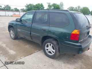 2004 GMC Envoy SLE z VIN 1GKDS13S242374316, wystawiony jako IAAI lot #42422803 z przebiegiem 220 071 mil mil oraz . Historia ofert i sprzedaży dostępna na DreamBid. Obrazek 3.