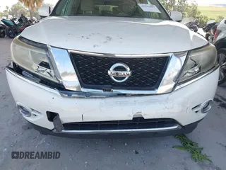 2016 Nissan Pathfinder S with VIN 5N1AR2MN8GC637220, listed as a IAAI auction lot 42382682 with 237,881 mi miles and . Bid and sale history available at DreamBid. Image 6.