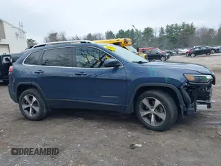 2021 Jeep Cherokee Limited with VIN 1C4PJMDX7MD185723, listed as a IAAI auction lot 42006135 with 41,614 mi miles and . Bid and sale history available at DreamBid. Image 13.